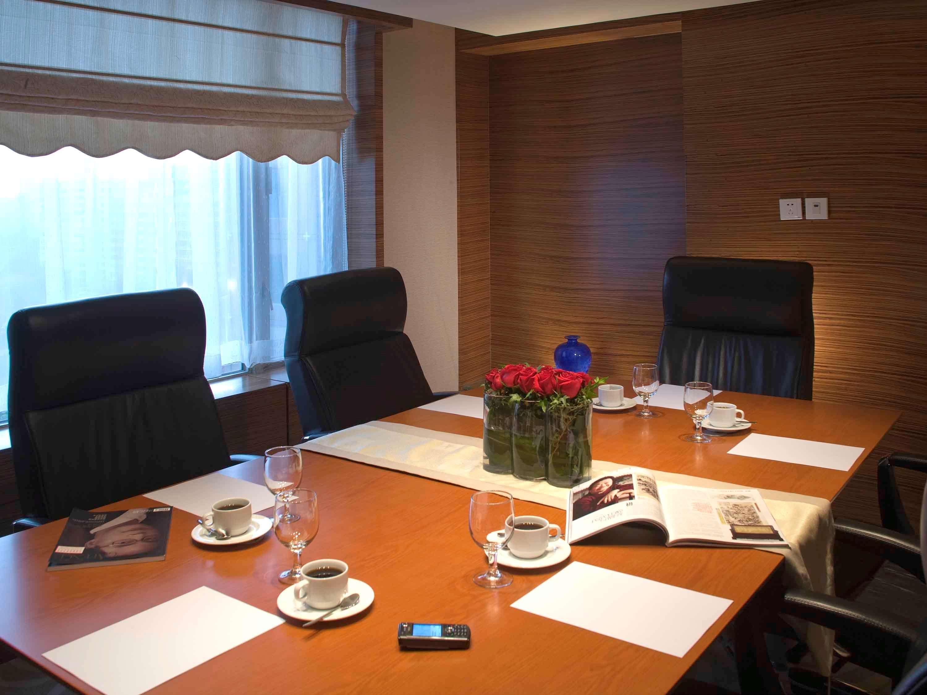 Grand Mercure Hotel 4*