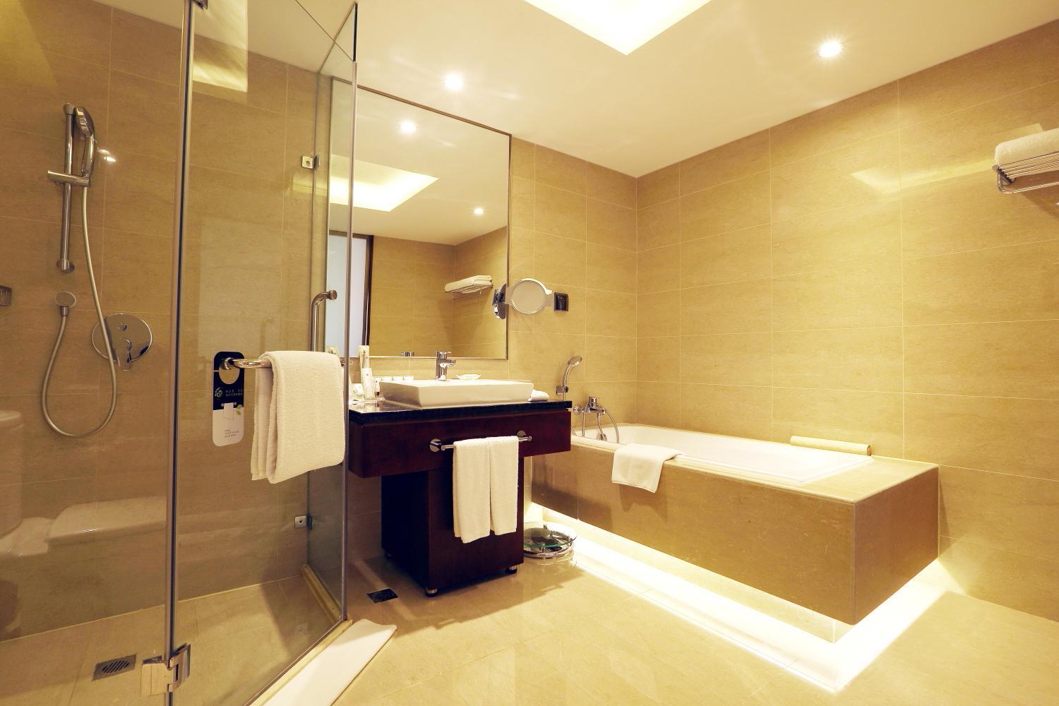 Grand Mercure 4*