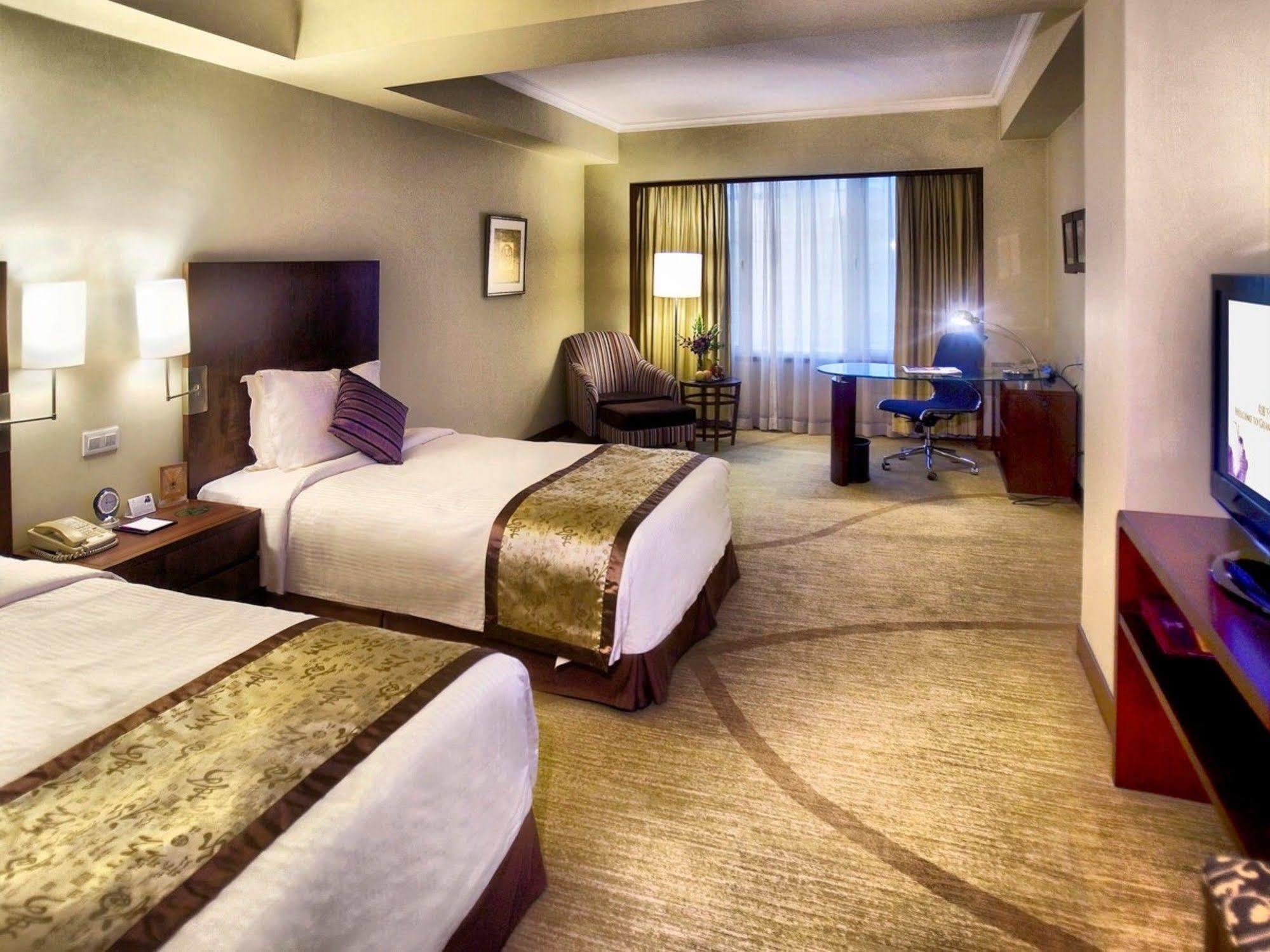Grand Mercure 4*