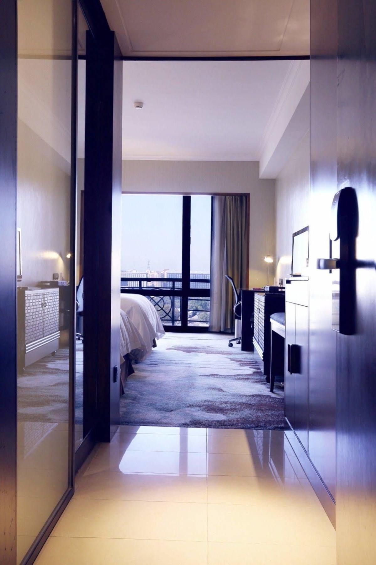 Grand Mercure 4*